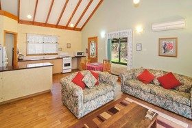 Yelverton brook Eco Spa Retreat & Conservation Sanctuary