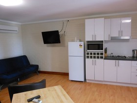 Midland Tourist Park