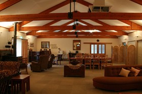 Enderslie House Bed & Breakfast & Farmstay