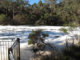 Nornalup Riverside Chalet