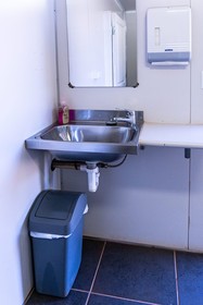 Cheela Plains Station