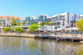 Luxurious Perth Townhouse