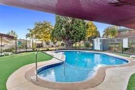 Swan Valley Holiday & Caravan Park