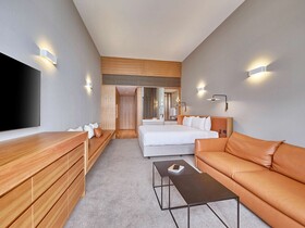 Wonil Hotel Perth - Handwritten Collection