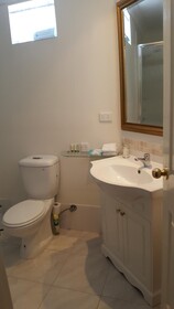 Anchorage Guest House