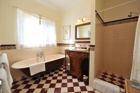 Anchorage Guest House