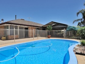 Balleroy Gardens Bed & Breakfast