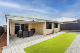 Cosy Sunrise Estate by Executive Escapes