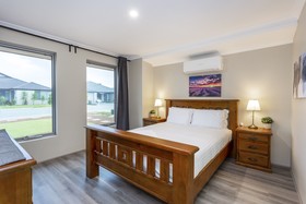 Cosy Sunrise Estate by Executive Escapes