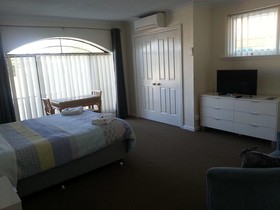 Palm Beach Bed & Breakfast Rockingham