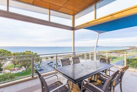 Rockingham Apartments