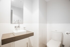 Rockingham Apartments