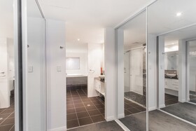 Rockingham Apartments