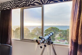 Rockingham Apartments