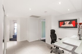 Rockingham Apartments