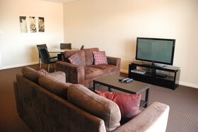 Rockingham Apartments