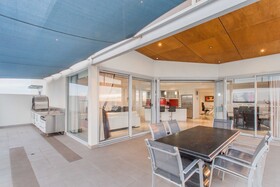 Rockingham Apartments