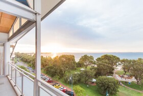 Rockingham Apartments