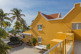 Amsterdam Manor Beach Resort