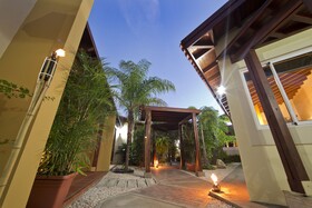 Costa Esmeralda Village