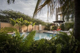 Costa Esmeralda Village