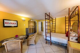 Sunflower Villa Studios by CMD