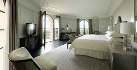 Four Seasons Hotel Baku