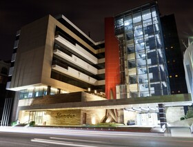 Ramada Hotel And Suites Baku