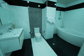 The Central Point Hotel Baku
