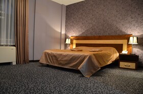The Central Point Hotel Baku