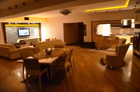 The Central Point Hotel Baku