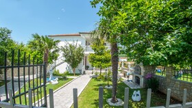Villa Kings Garden