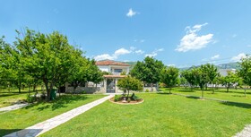 Villa Kings Garden
