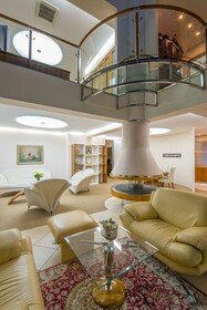 Hotel Brass