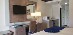 Coconut Court Beach Hotel