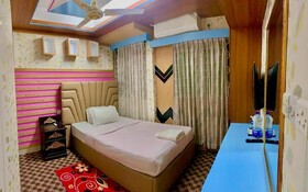 Hotel Heaven Inn