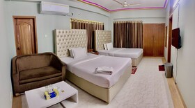 Hotel Heaven Inn