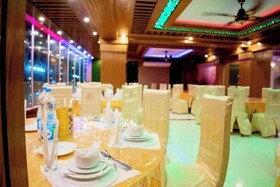 Hotel Apon Palace