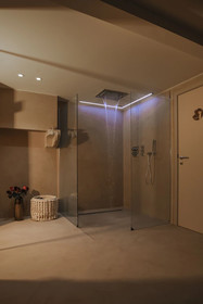 Lit dArt Exclusive Boutique Hotel