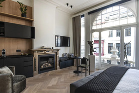 Lit dArt Exclusive Boutique Hotel