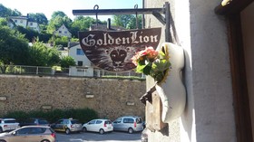 B&B Golden Lion Bouillon