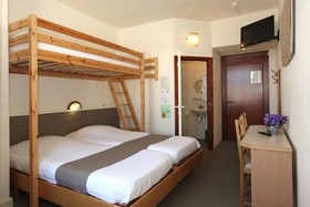 Hotel Cecil