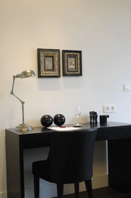 B&B Belrose Luxury