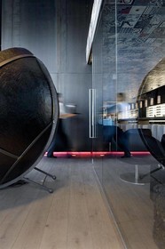 Carbon Hotel