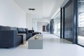 Carbon Hotel