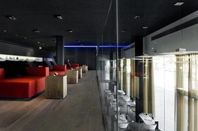 Carbon Hotel