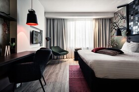 M Hotel