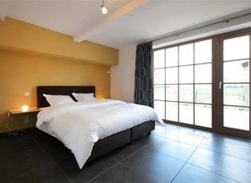 B&B Back2Front
