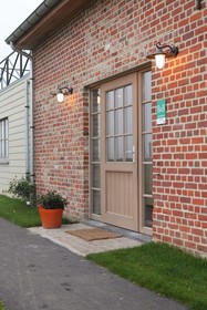 B&B Back2Front