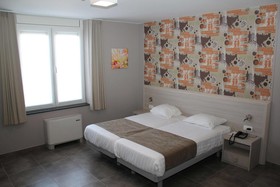Hôtel-Selfotel La Louve